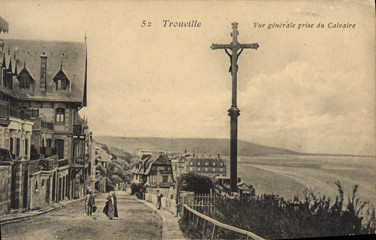 Opinión de Trouville de la POSTAL de la VENDIMIA tomada del martirio