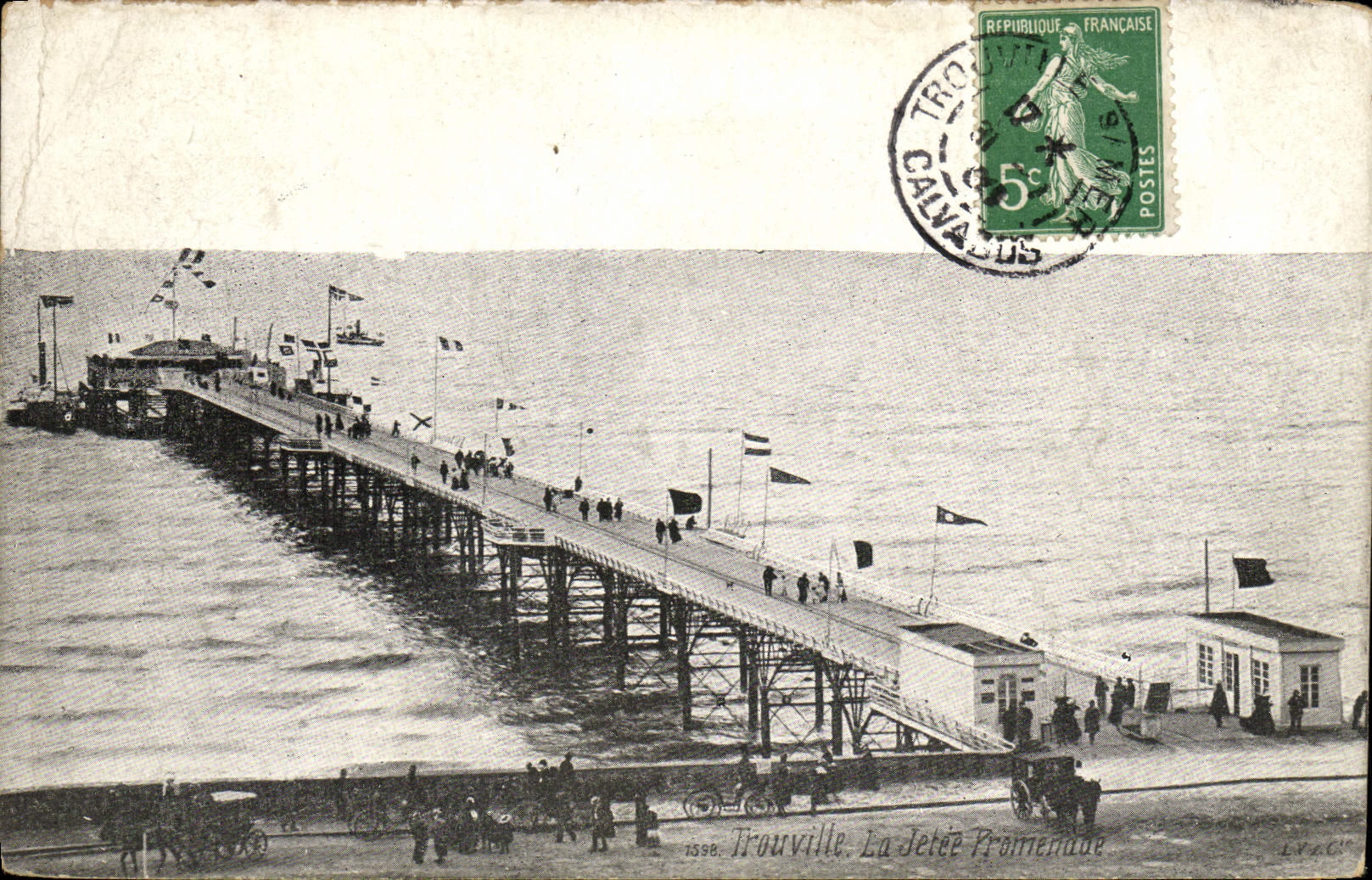 CPA Trouville La Jetee Promenade 