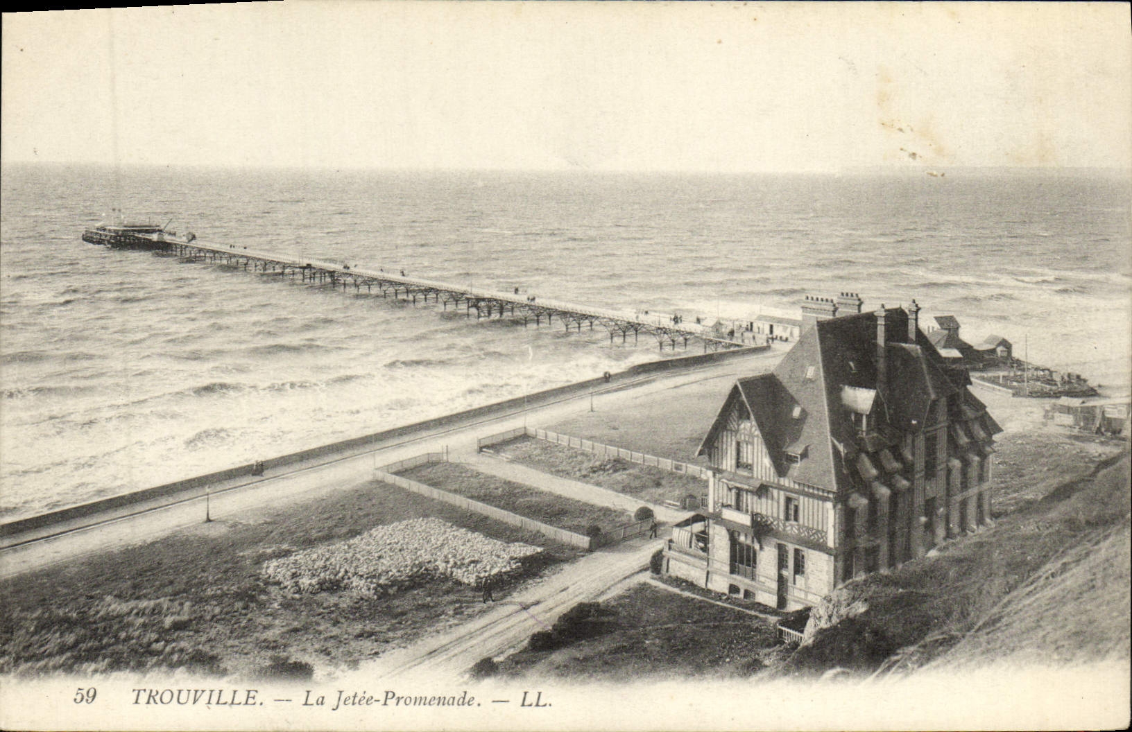 CPA Trouville La jetee promenade