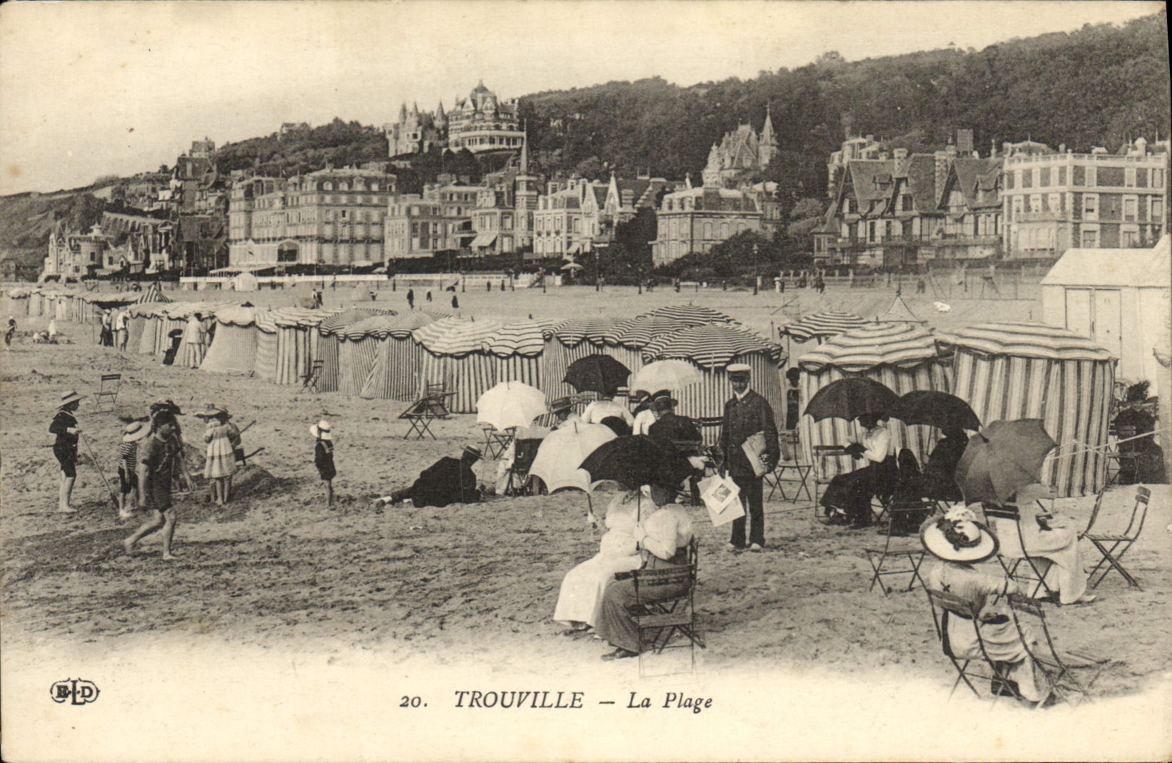 CPA Trouville La plage