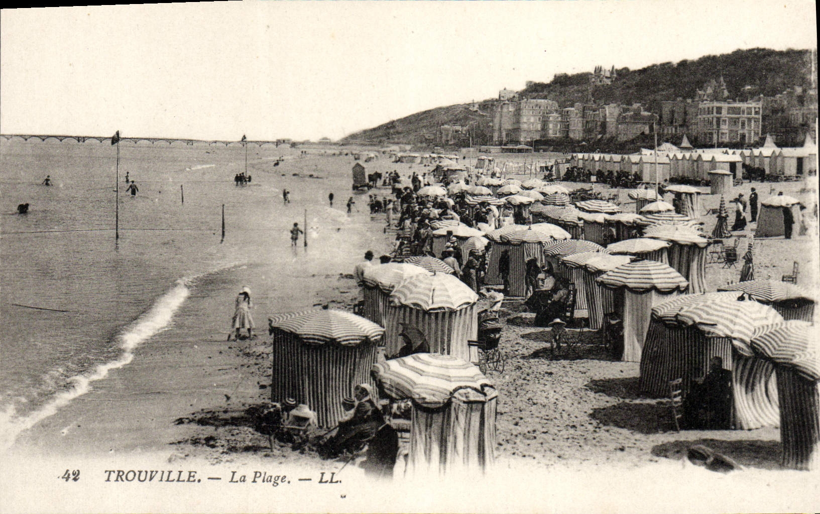 CPA Trouville La plage