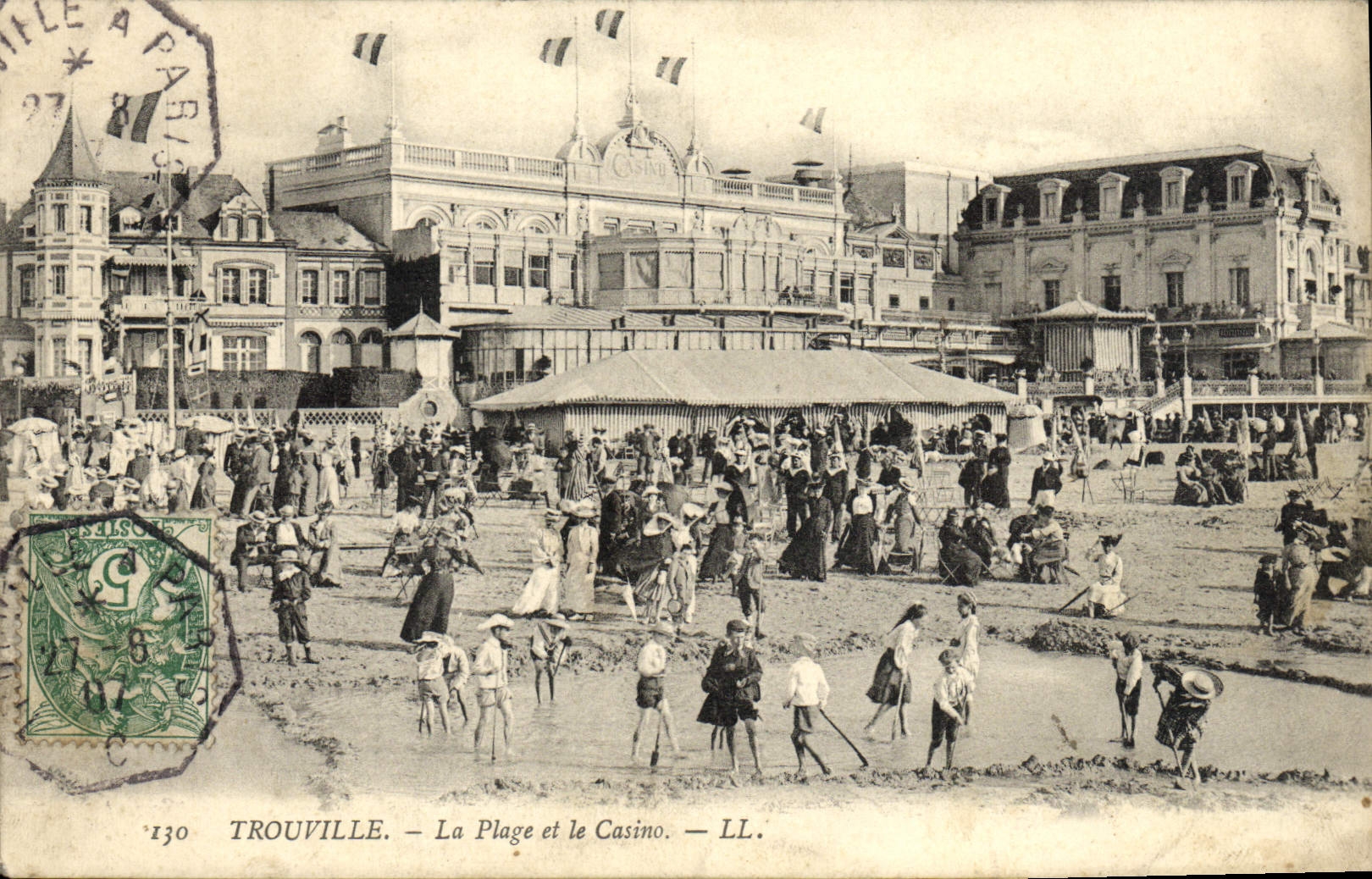 CPA Trouville la plage et le casino