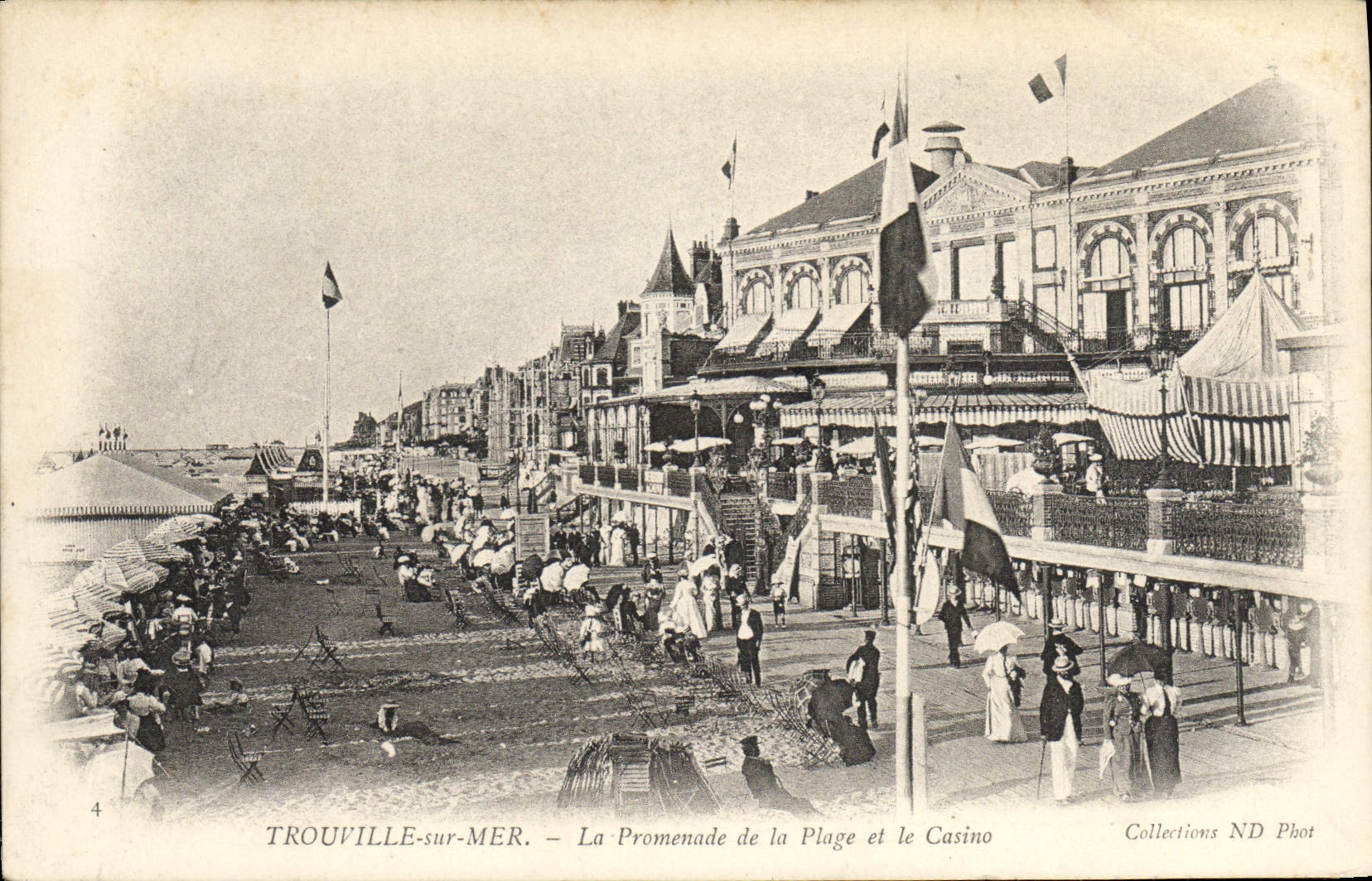 CPA Trouville La promenade de laplage et le casino
