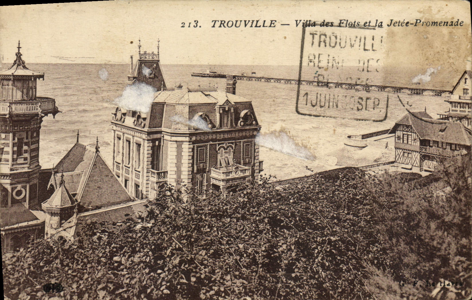 VINTAGE POSTCARD Trouville On sea villas of the floods and the pier walk