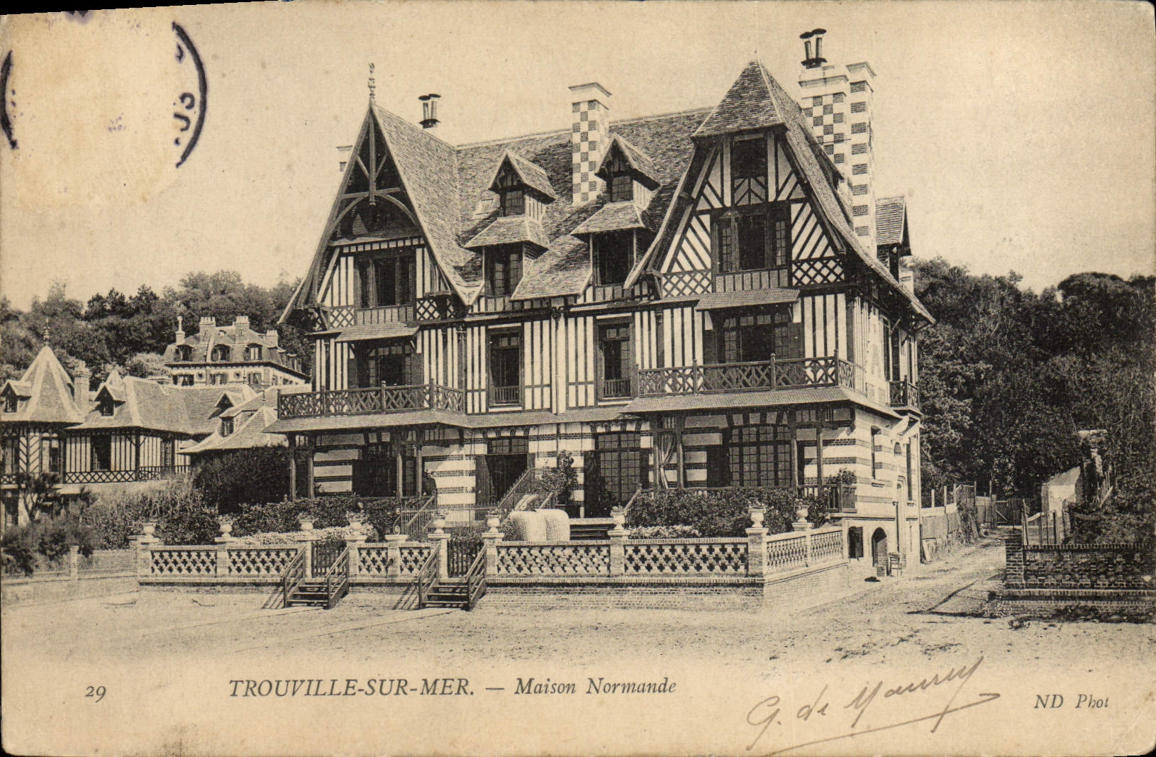 VINTAGE POSTCARD Trouville on sea house Norman