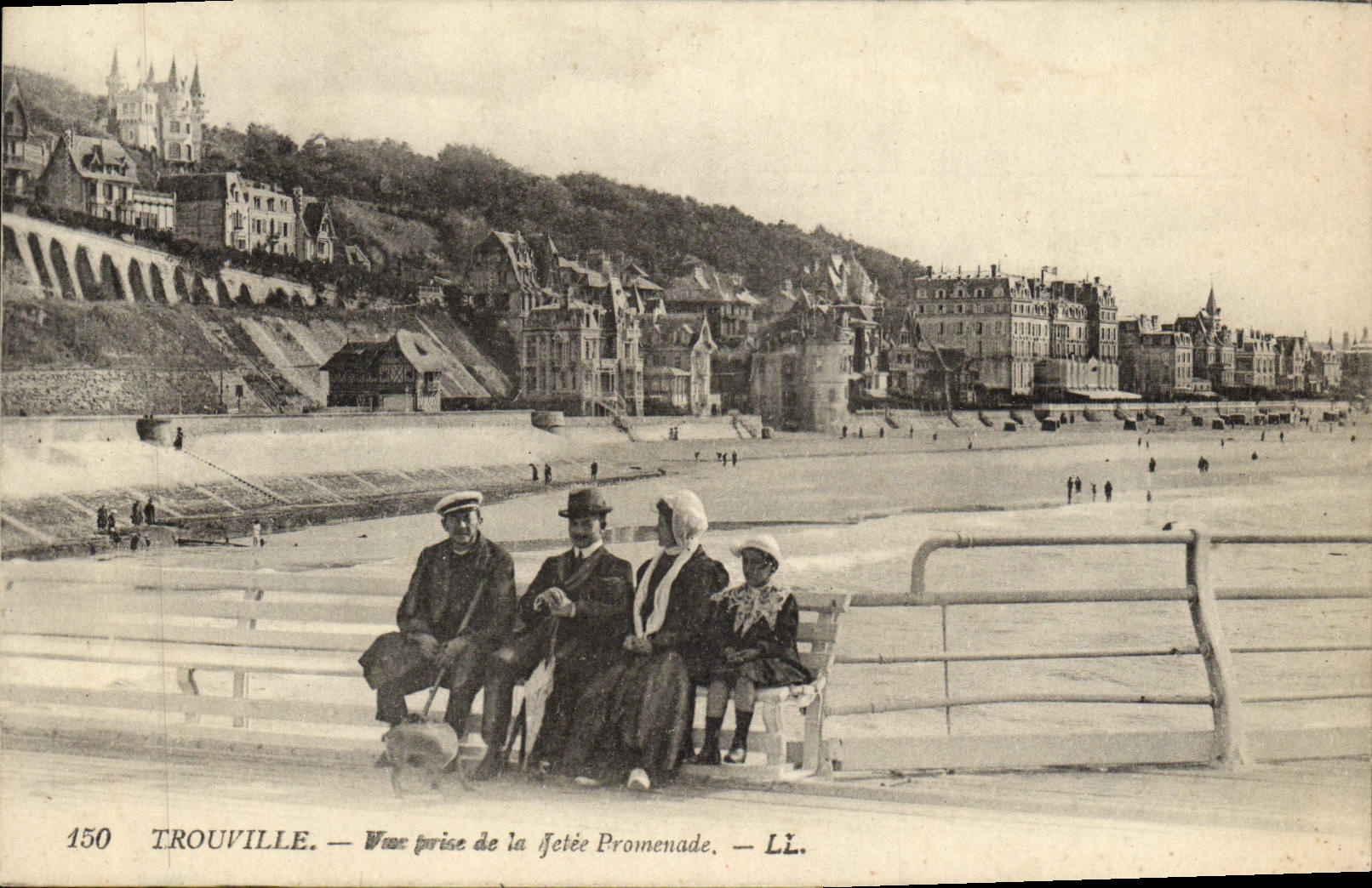 VINTAGE POSTCARD Trouville seen from of the pier walk