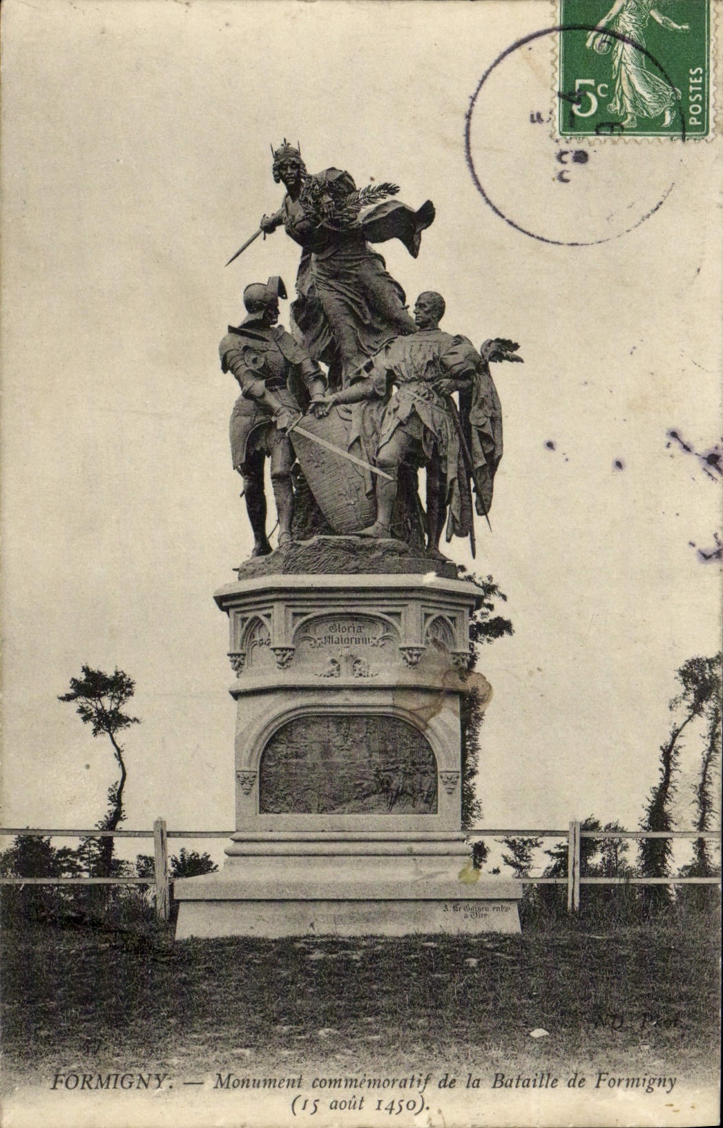 CPA Formigny Monument commemoratif de la bataille de Formigny 15 aout 1450