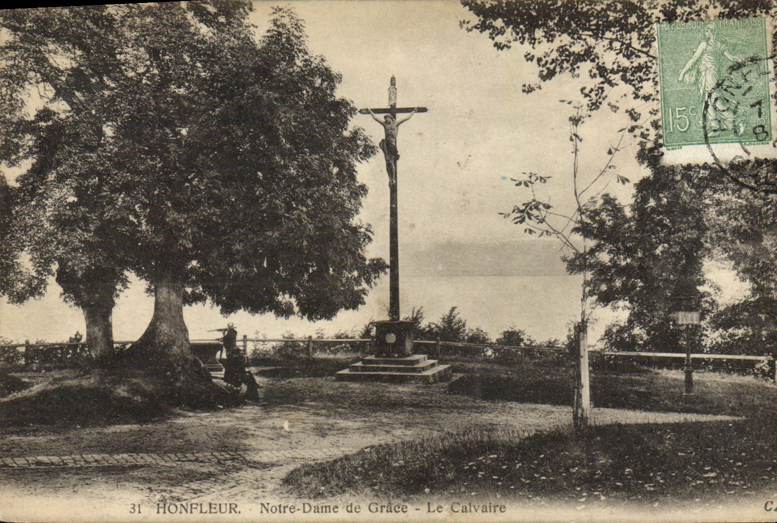CPA Honfleur Notre Dame De Grace Le calvaire
