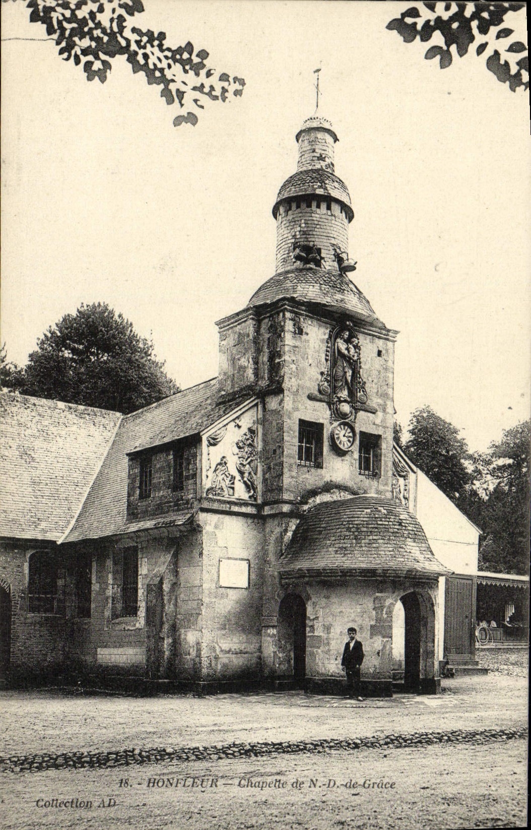 CPA Honfleur La Chapelle Notre Dame De Grace