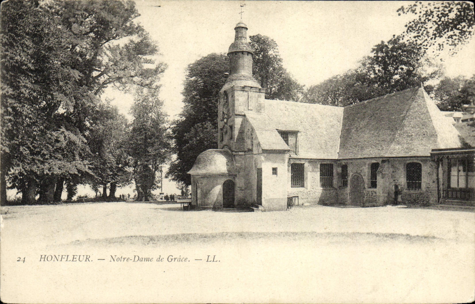 CPA Honfleur Notre Dame de Grace