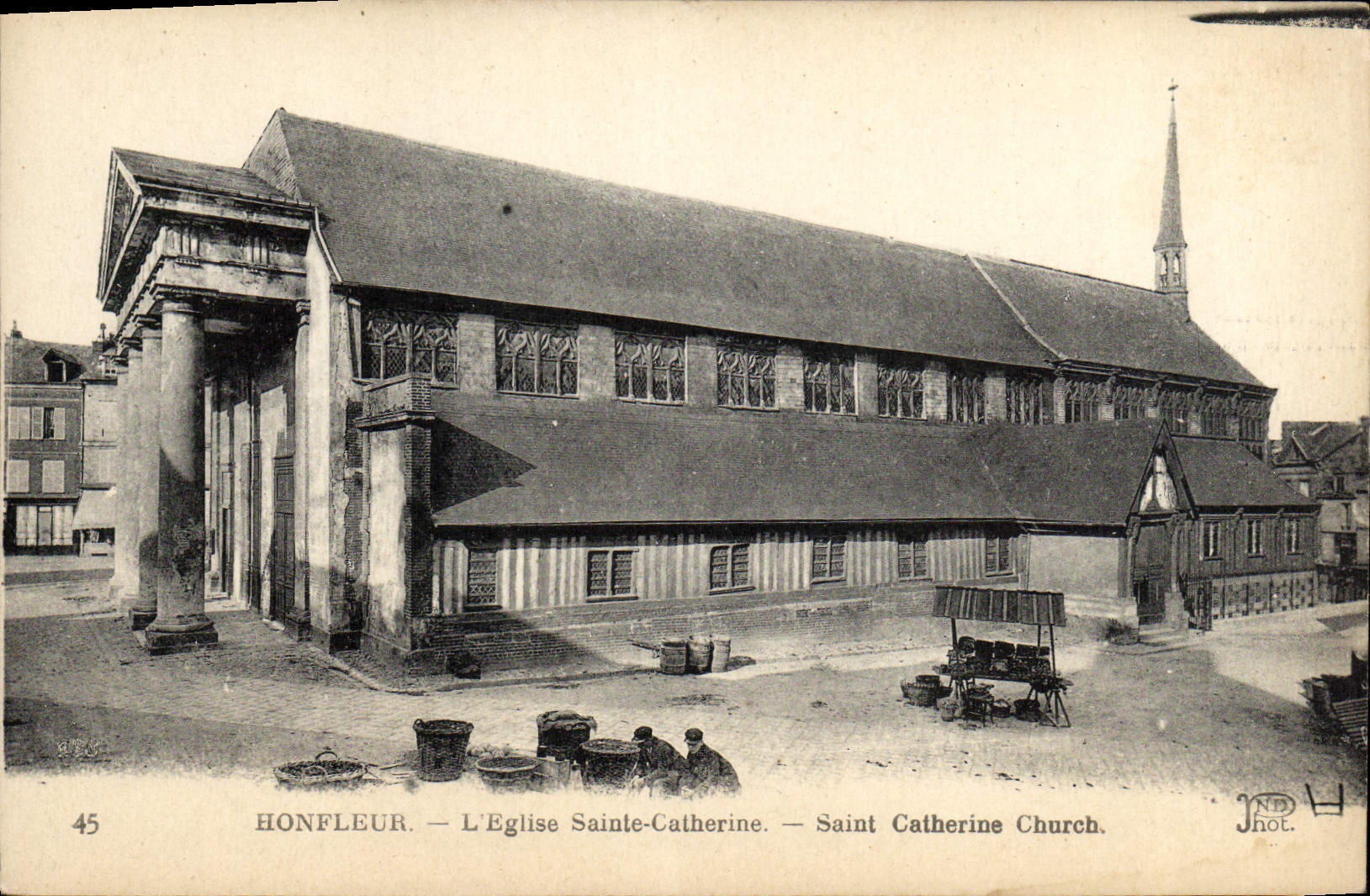 CPA Honfleur L'Eglise Sainte Catherine