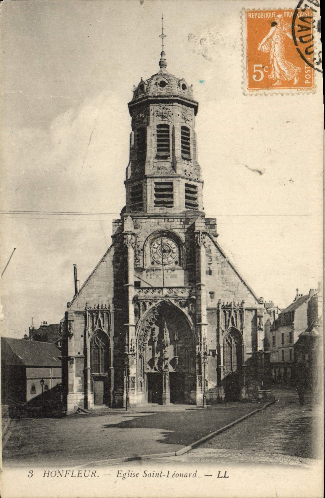 CPA Honfleur L'Eglise Saint Leonard