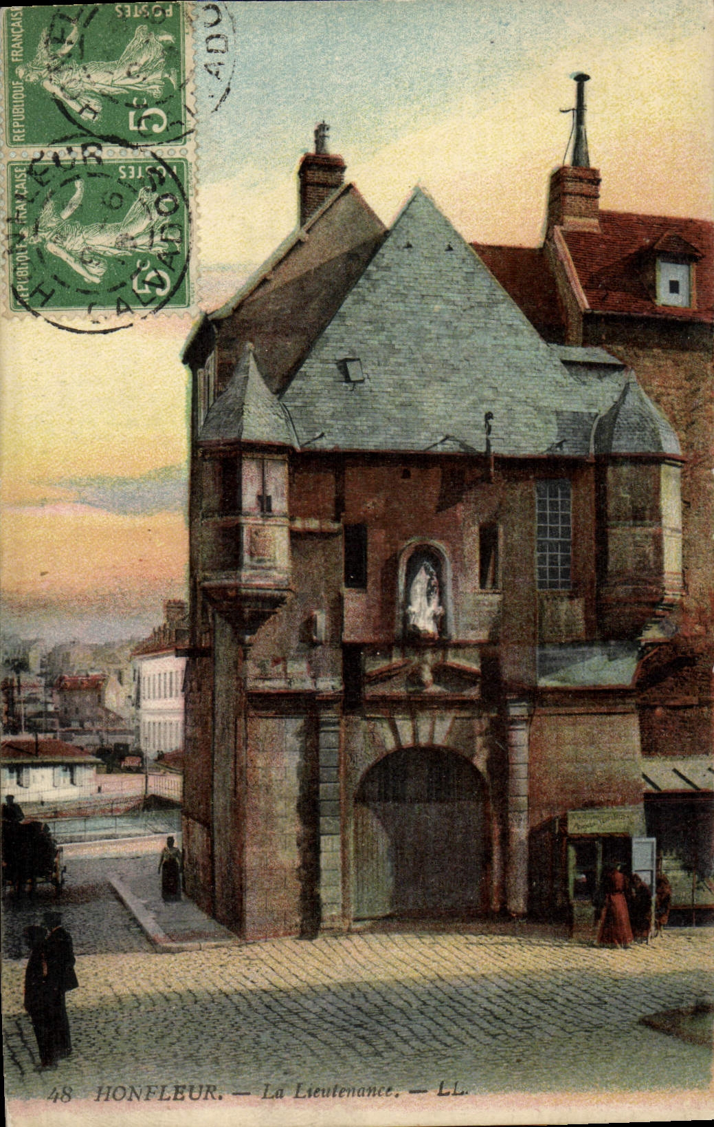 CPA Honfleur La Lieutenance