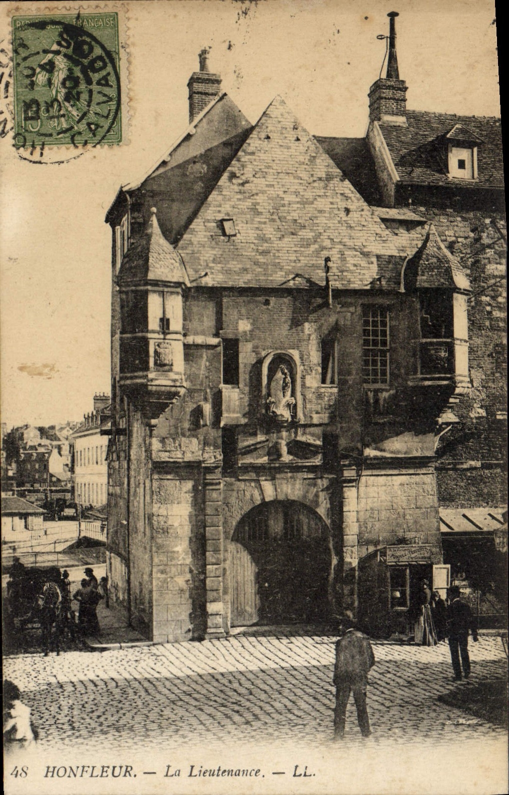 CPA Honfleur La Lieutenance