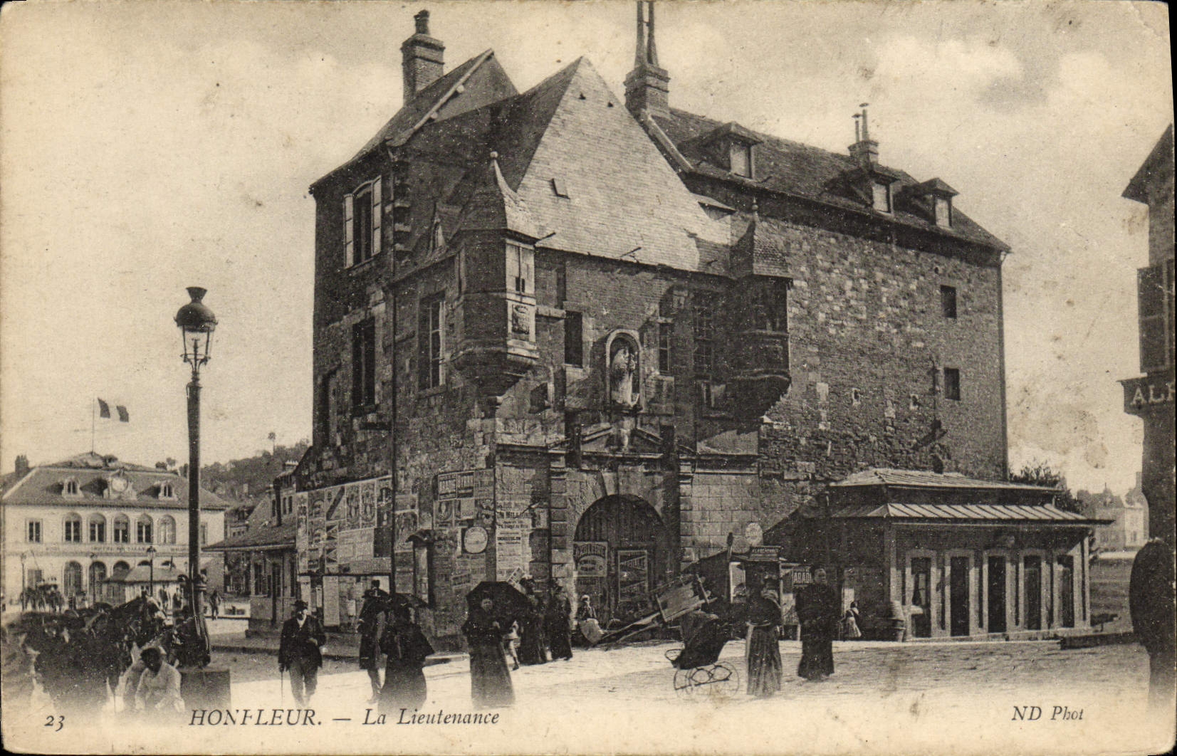 CPA Honfleur La Lieutenance