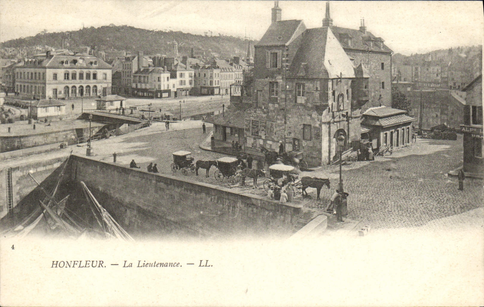 CPA Honfleur La Lieutenance