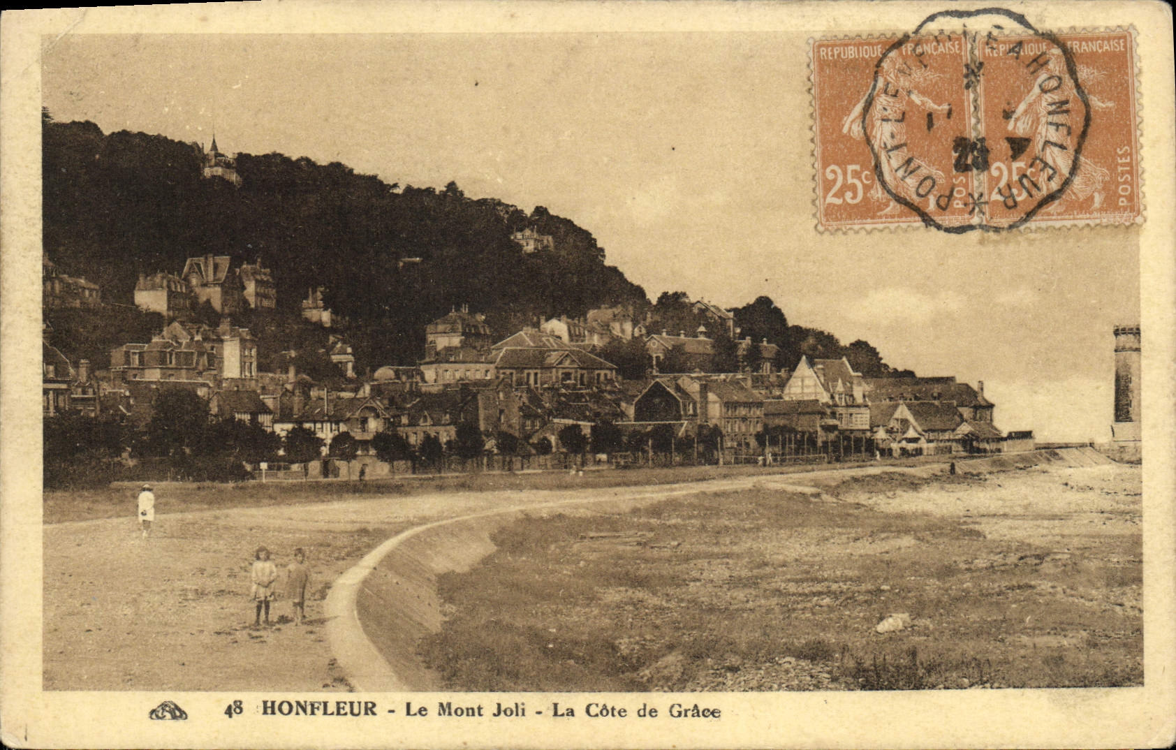 CPA Honfleur Le Mont Joli La Cote de Grace