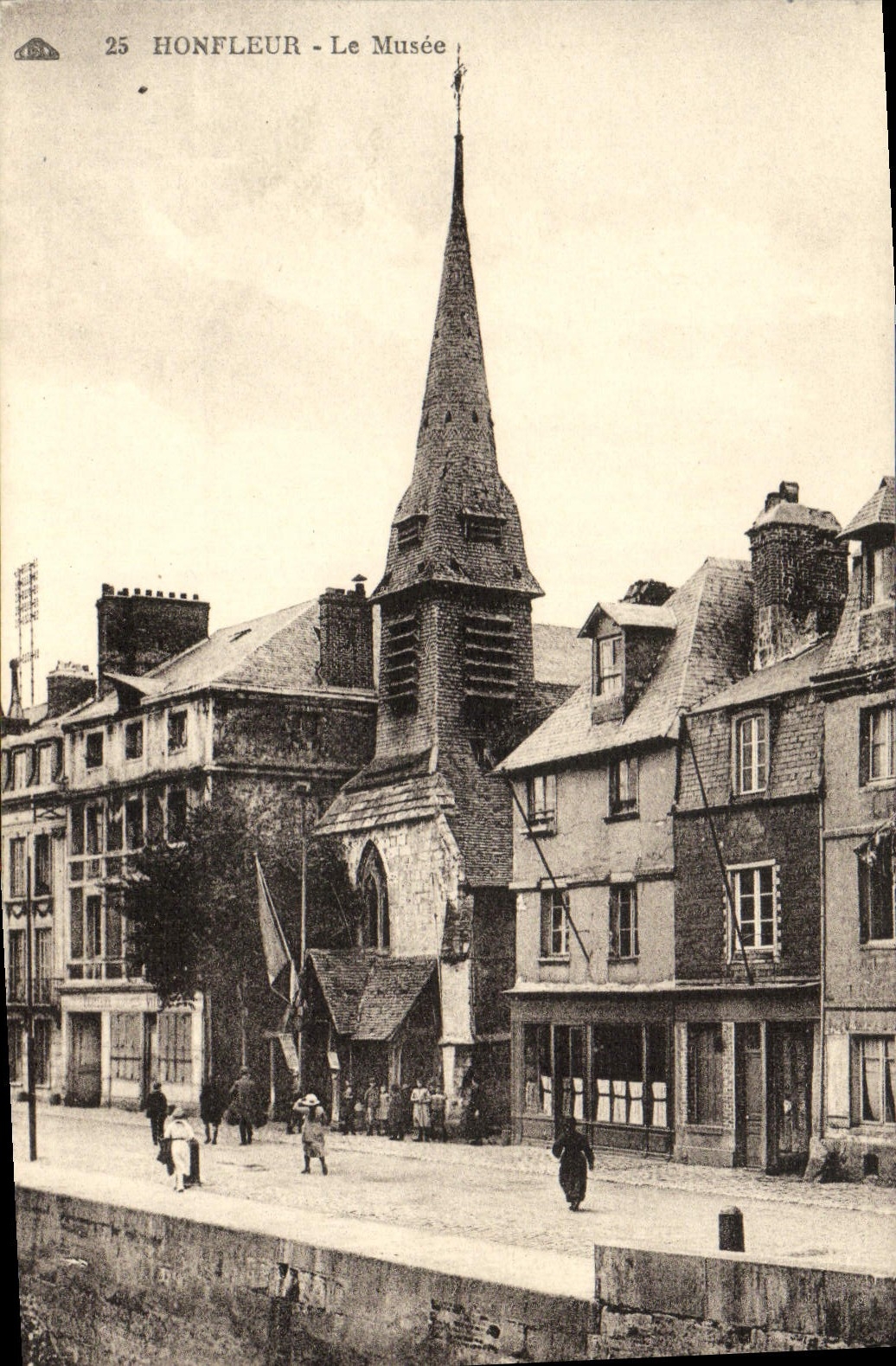 CPA Honfleur Le Musee