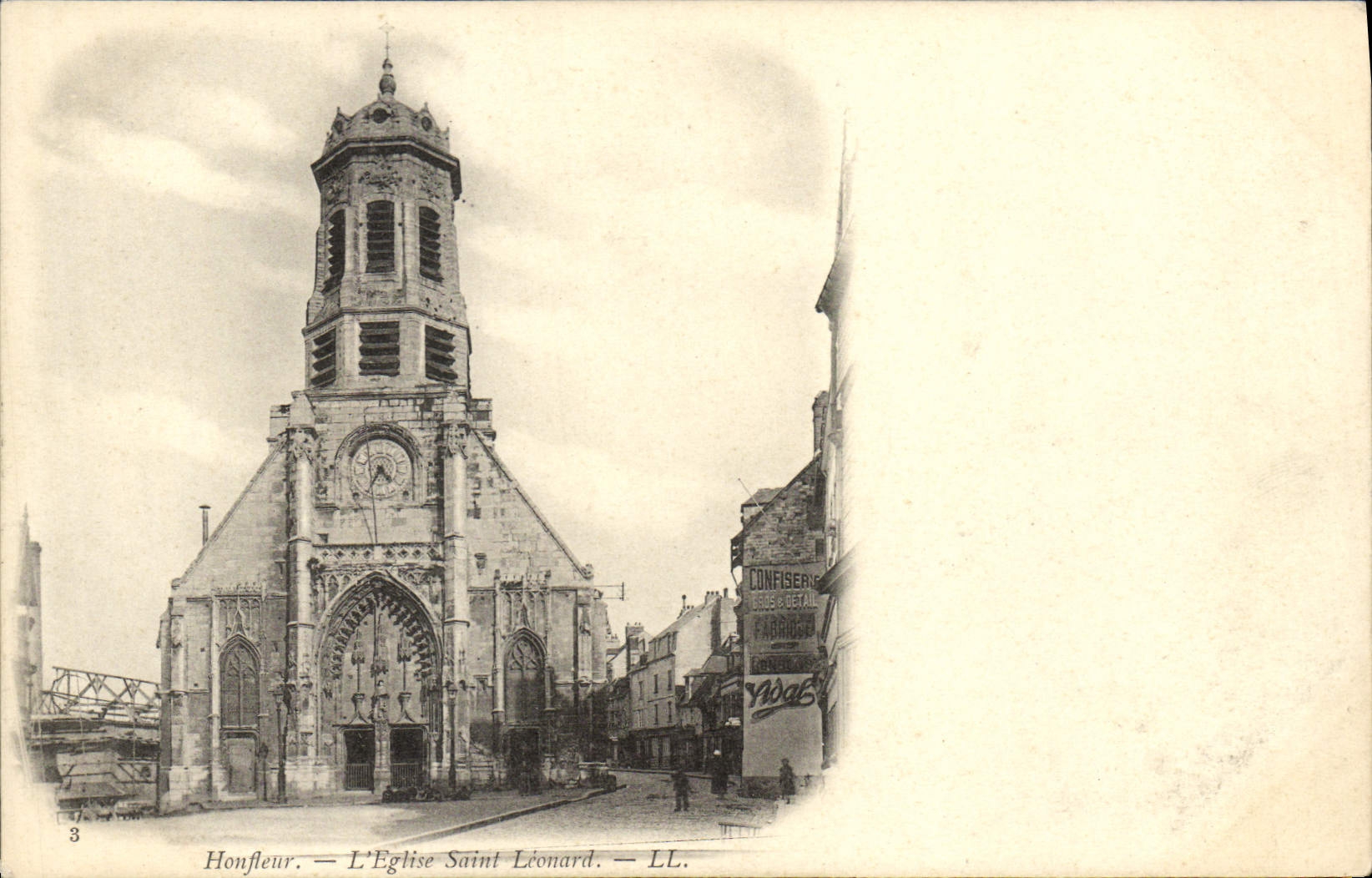 CPA Honfleur L'Eglise Saint Leonard
