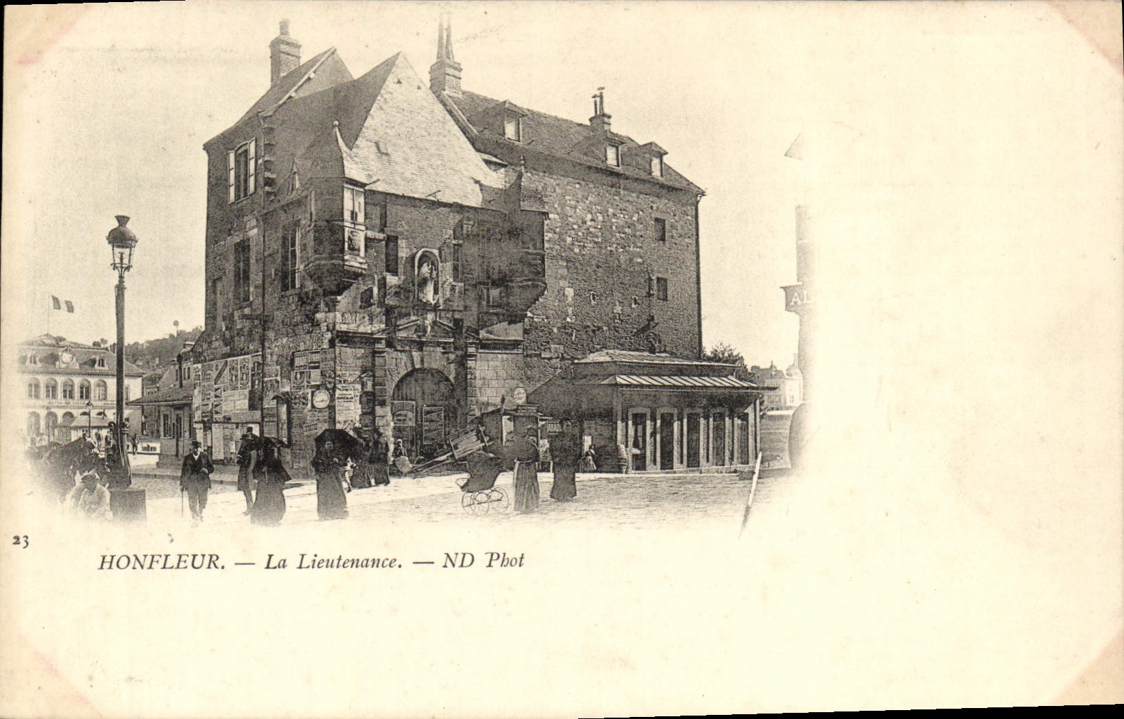 CPA Honfleur La Lieutenance 