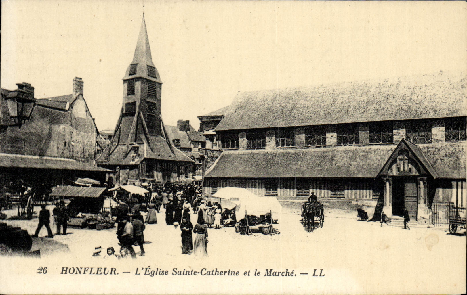 CPA Honfleur L'Eglise Saint Catherine et le Marche