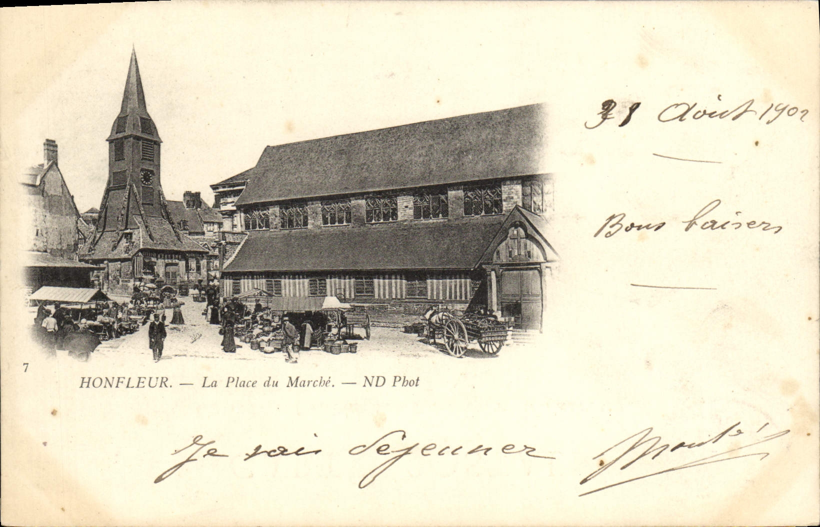 CPA Honfleur La Place du Marche 
