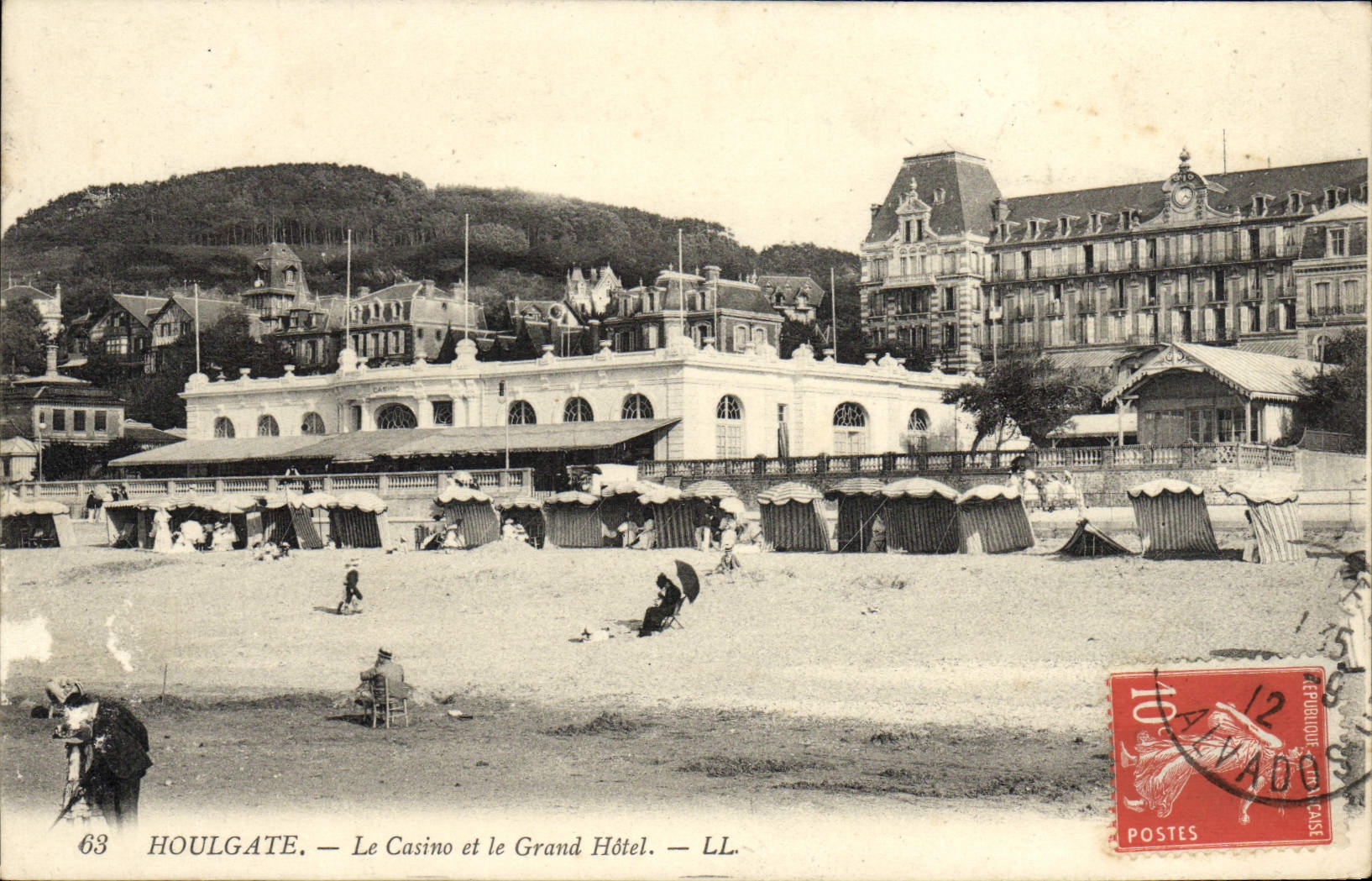 CPA Houlgate Le Casino et le Grand Hotel