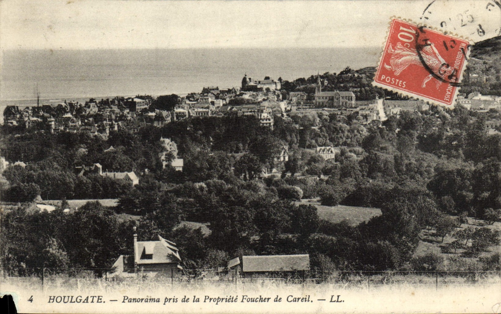 Panorama de Houlgate de la POSTAL de la VENDIMIA tomado de la característica Foucher de Careil