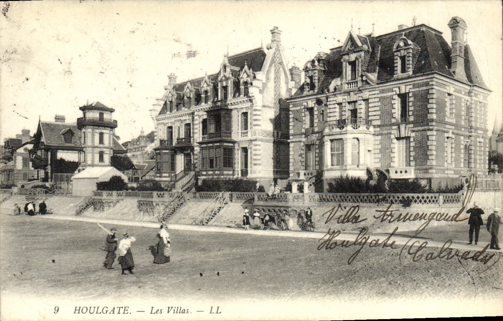 VINTAGE POSTCARD Houlgate Villas