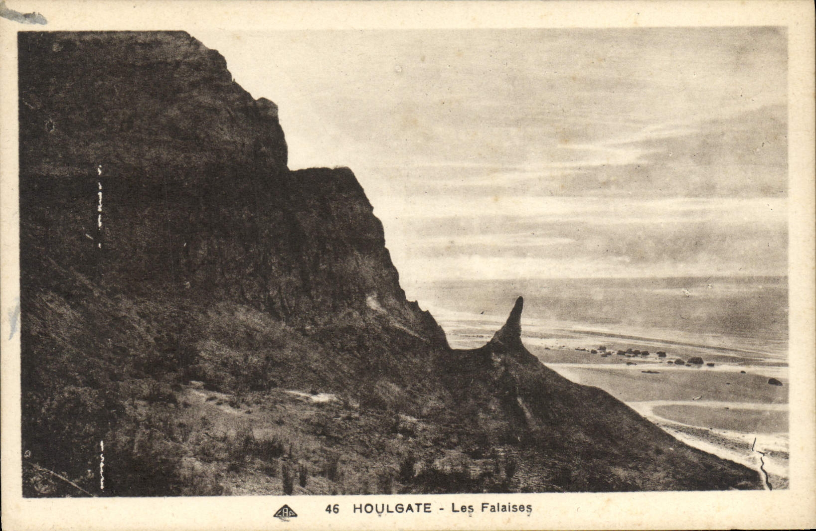 CPA Houlgate Les Falaises