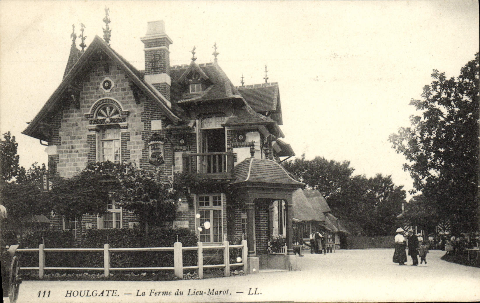 CPA Houlgate Le Ferme du Lieu Marot