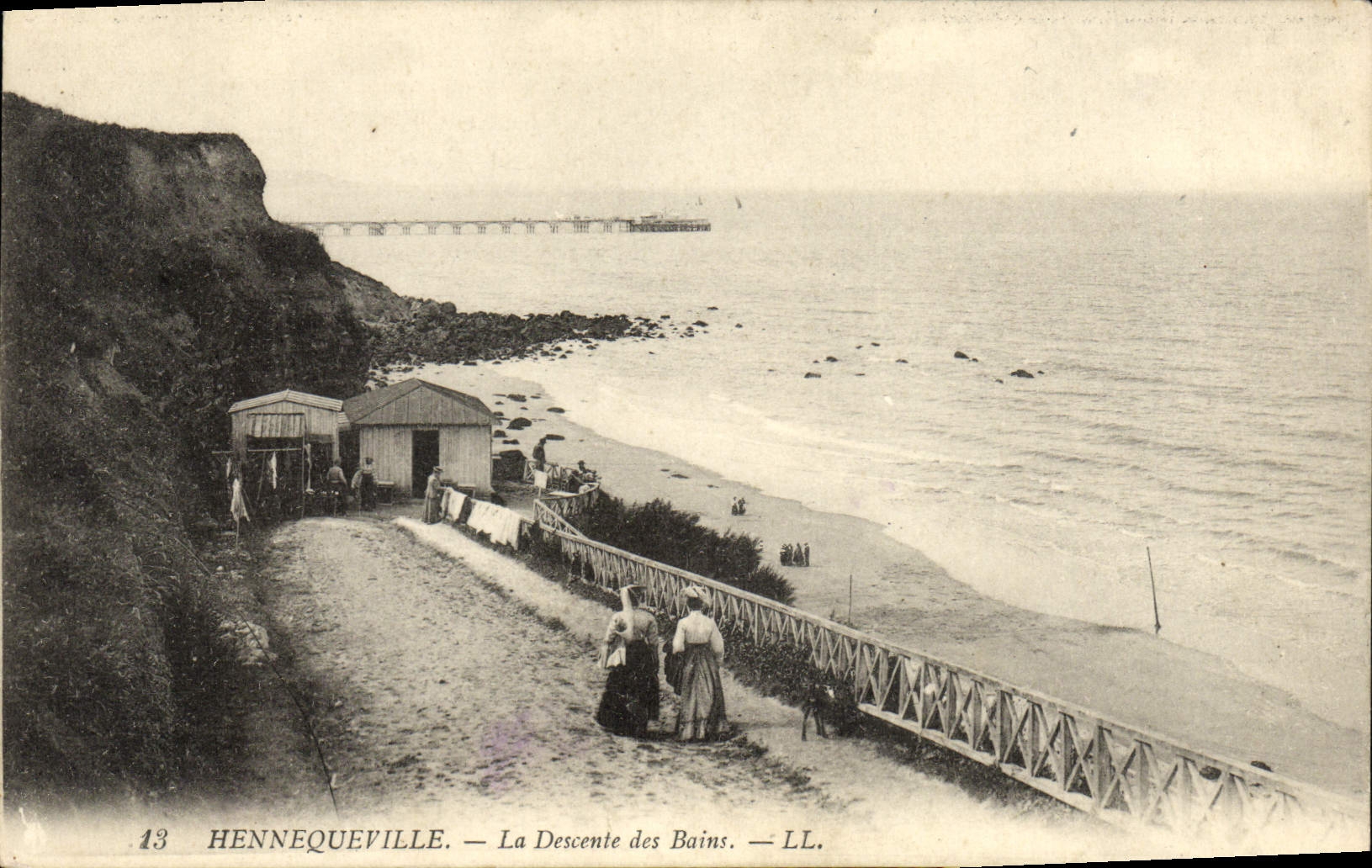 CPA Hennequeville La Descente des Bains 