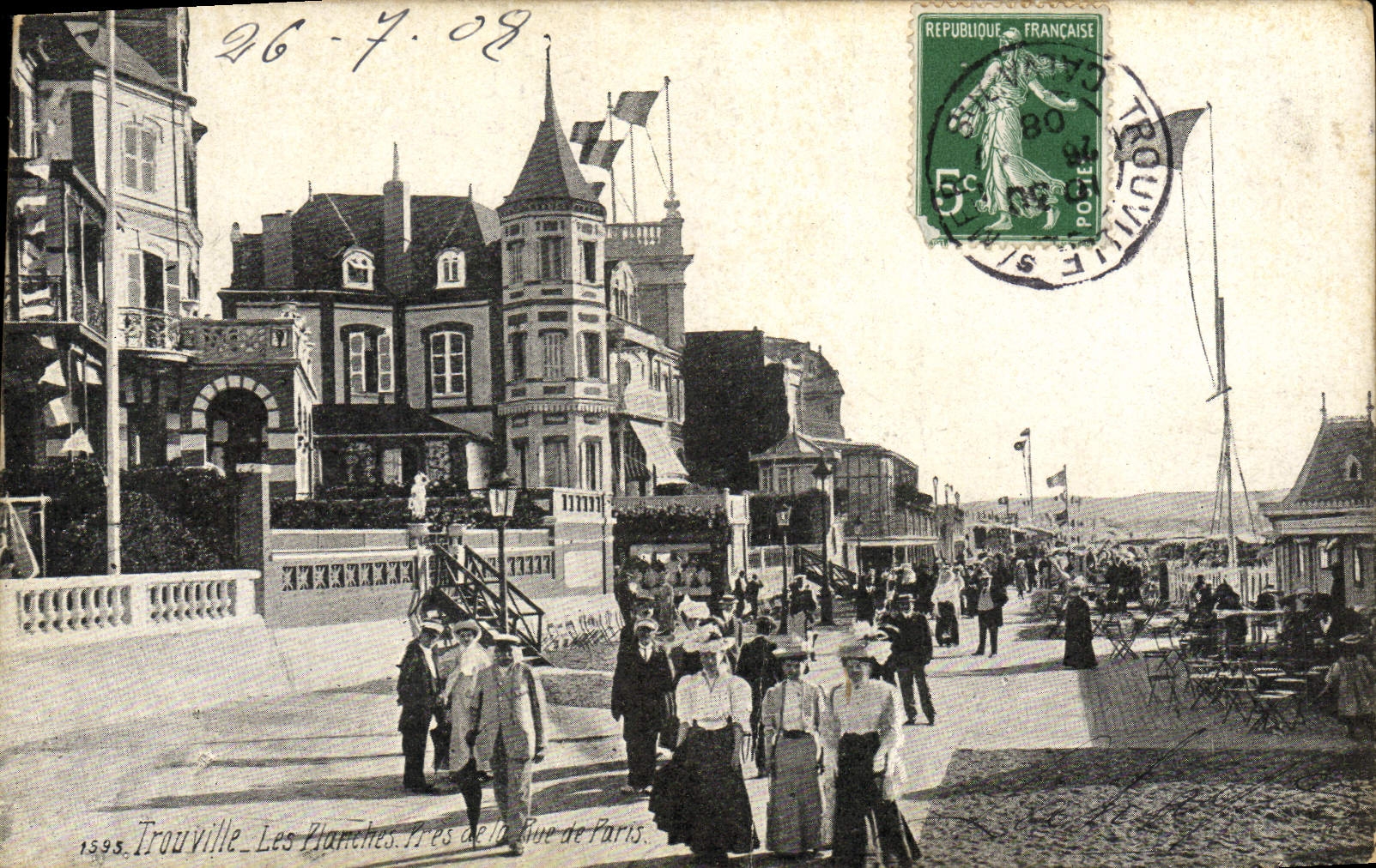 VINTAGE POSTCARD Trouville Boards Close to the street of Paris