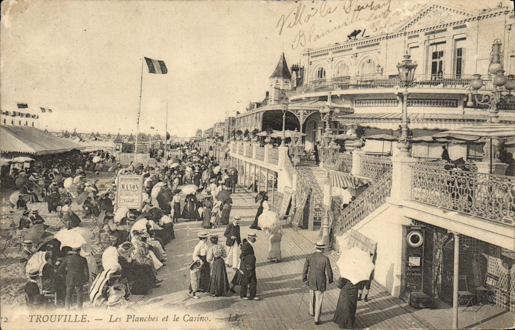 CPA Trouville Les Planches et le Casino