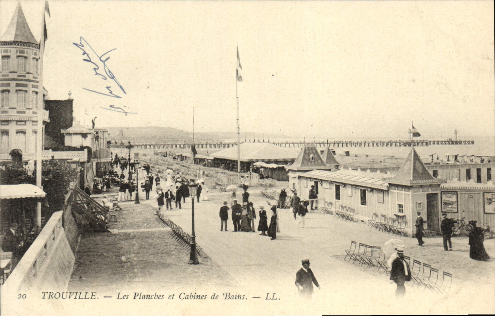 VINTAGE POSTCARD Trouville Boards and Bathing huts