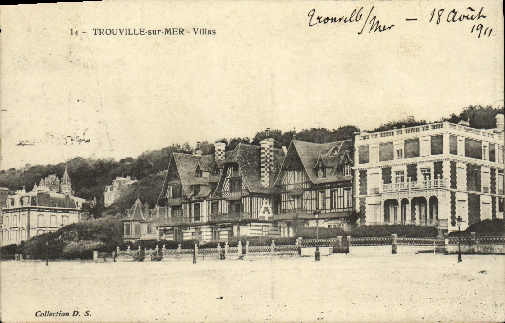 VINTAGE POSTCARD Trouville On sea villas