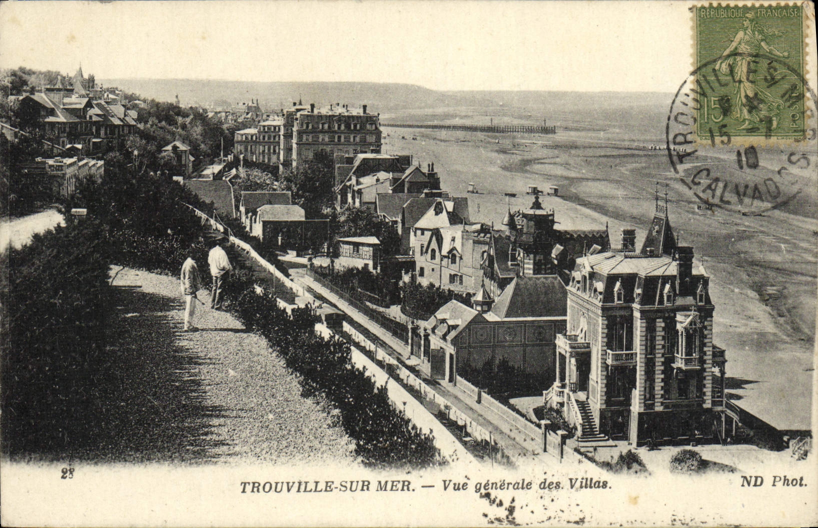 CPA Trouville Sur Mer Vue generale des villas
