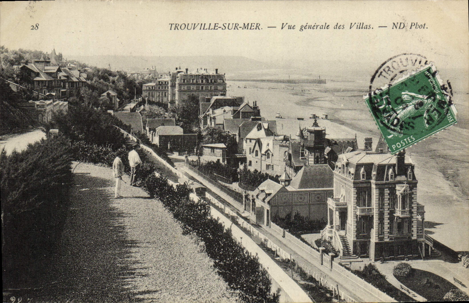 CPA Trouville Sur Mer Vue generale des villas