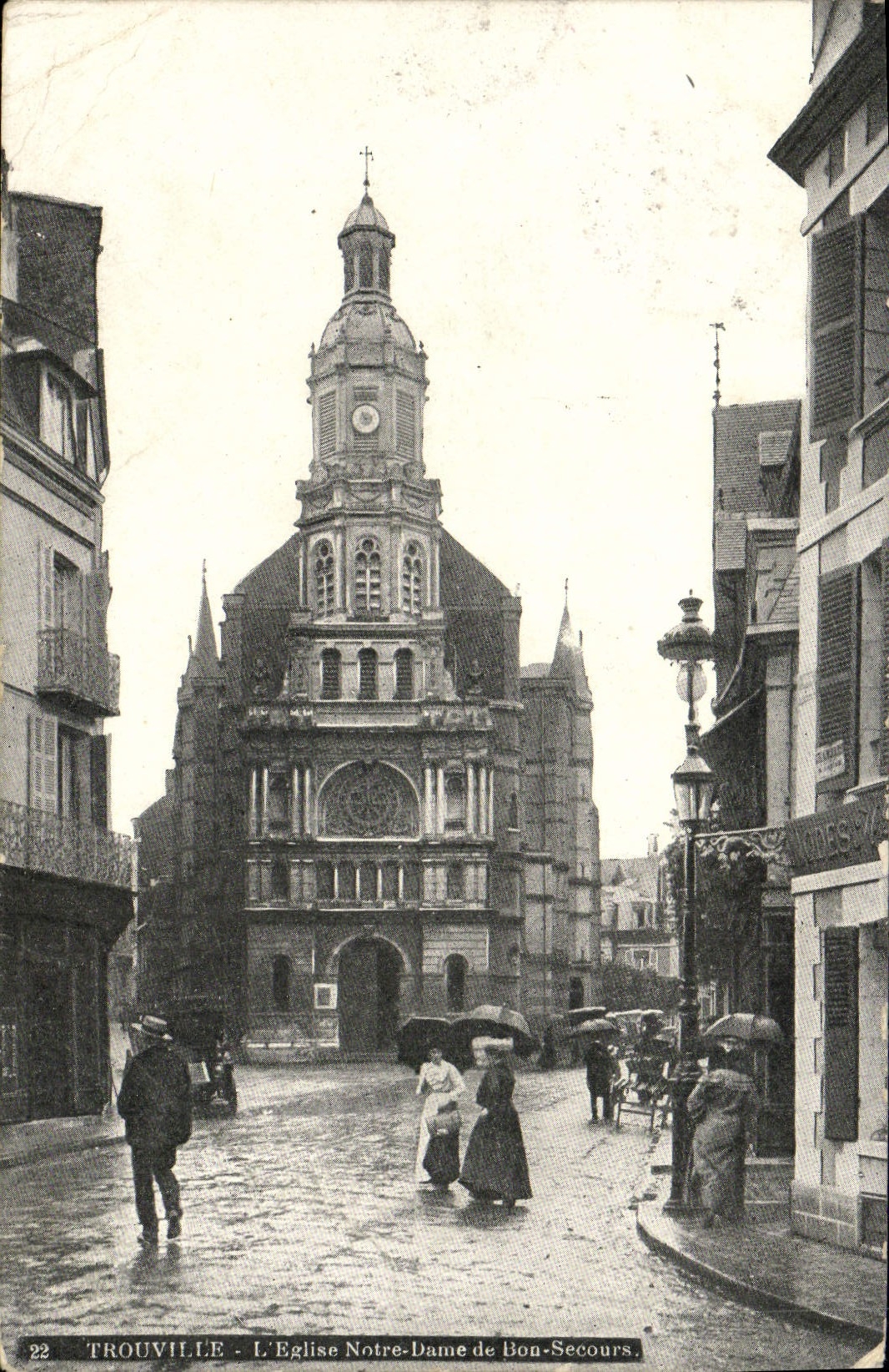 CPA Trouville L'Eglise notre dame de Bon Secours