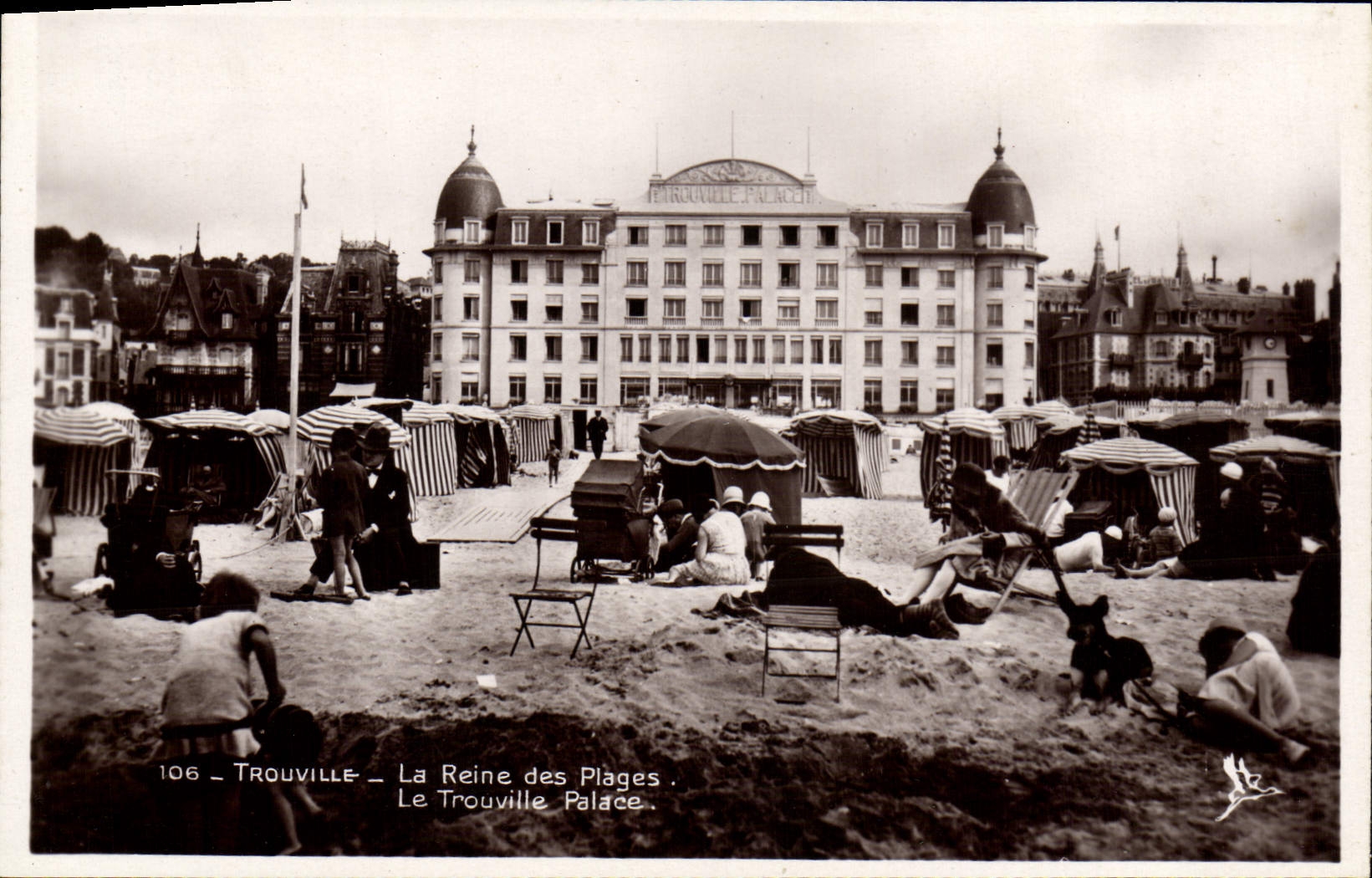 CPA Trouville La Reine des plages Le trouville palace