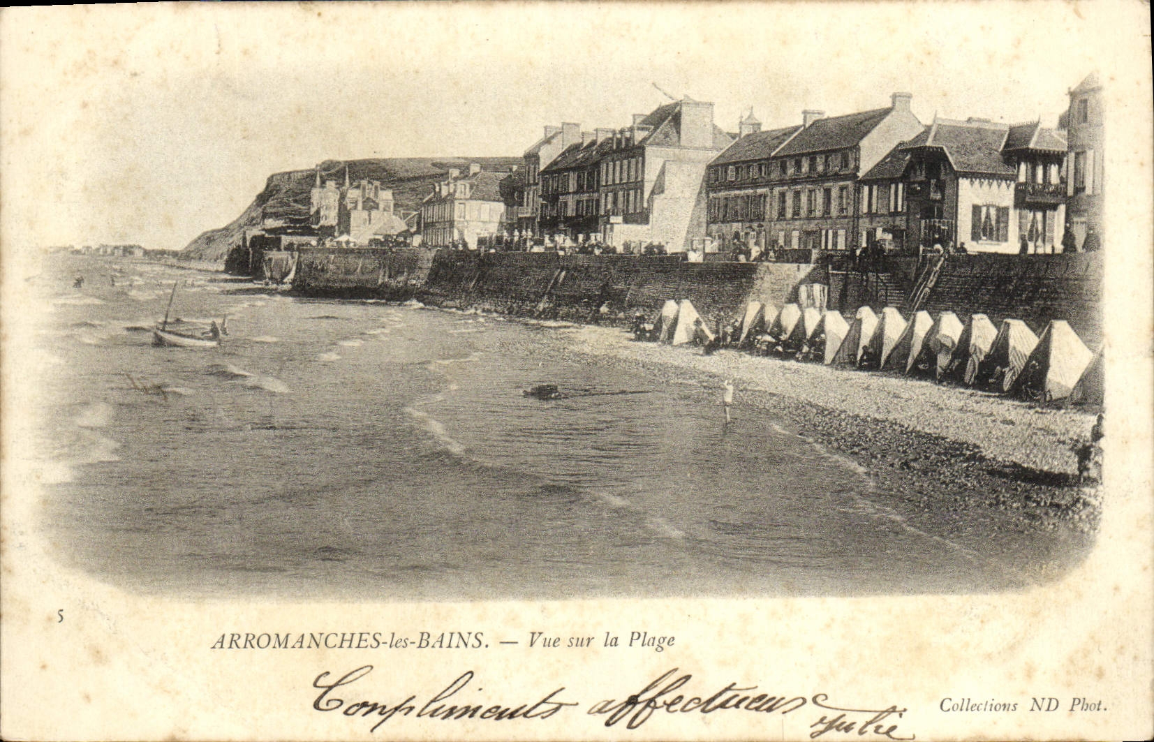 CPA Arromanches Les Bains Vue Sur La Plage