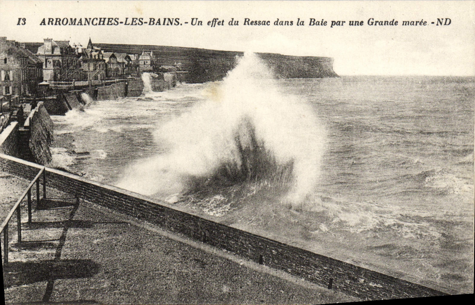VINTAGE POSTCARD Arromanches Les Bains an Affect Of the Undertow In Bay By a Spring tide
