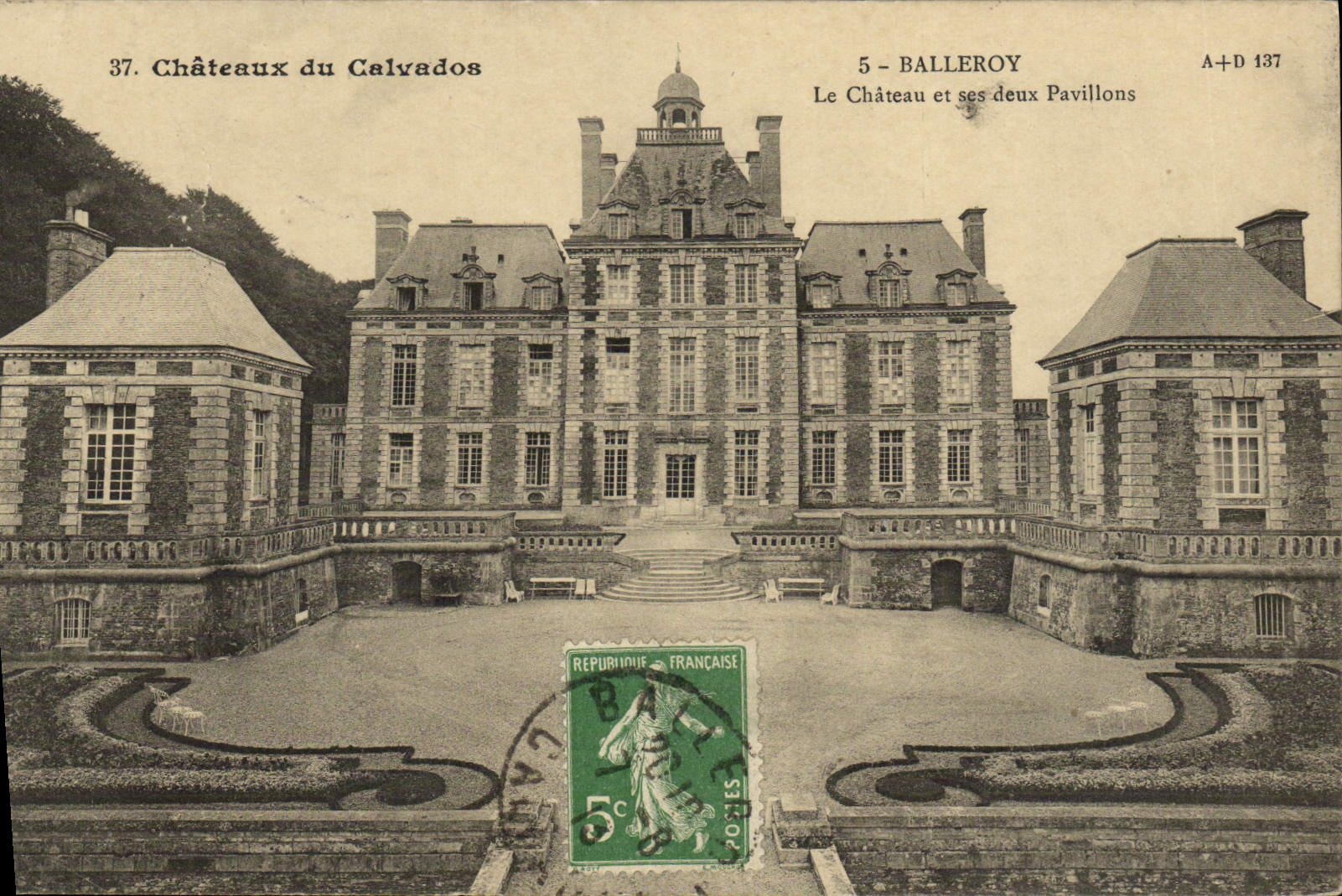 Castillos de la POSTAL de la VENDIMIA del manzana-brandy de Balleroy el castillo y dos casas