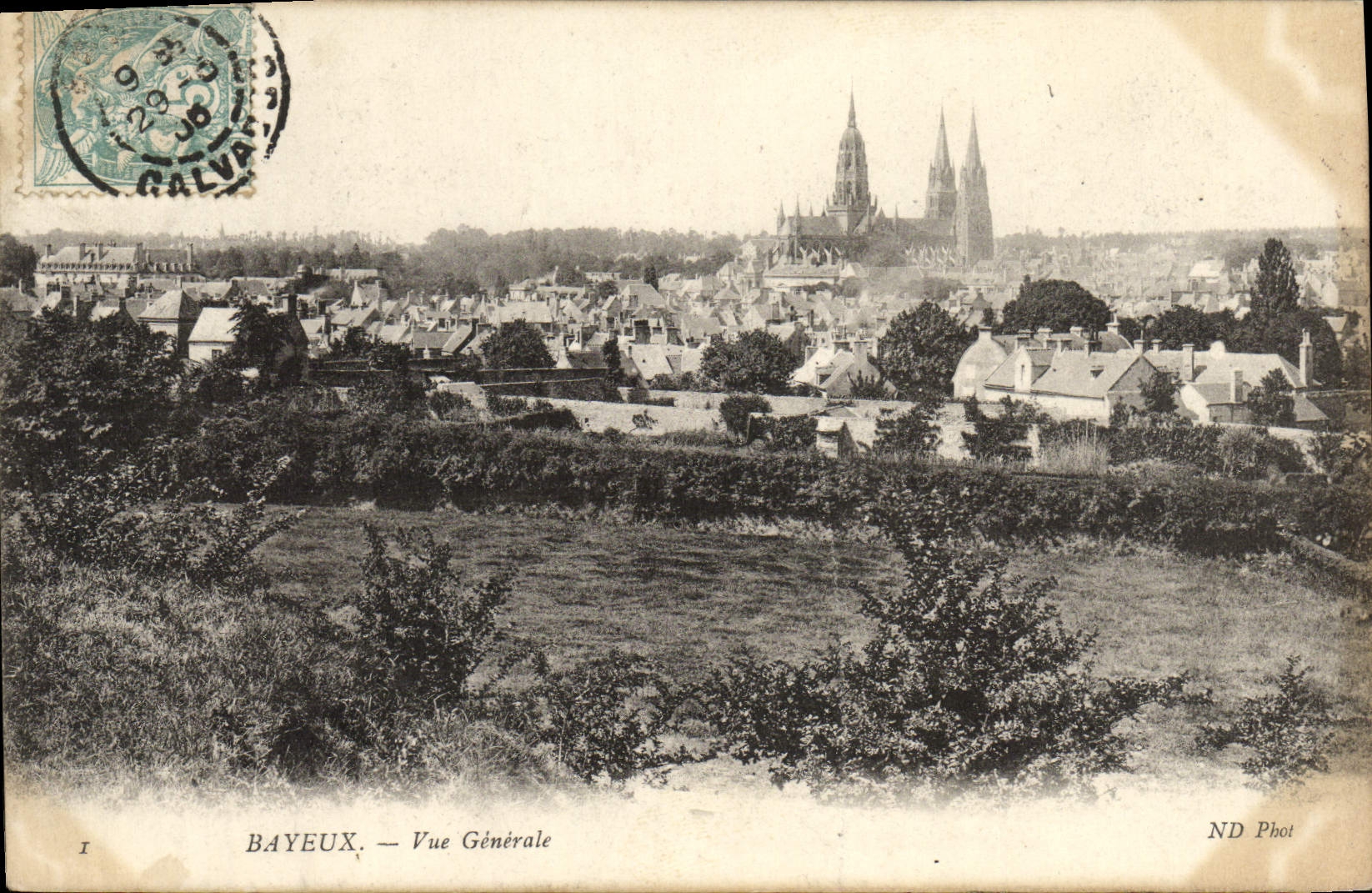 CPA Bayeux Vue generale