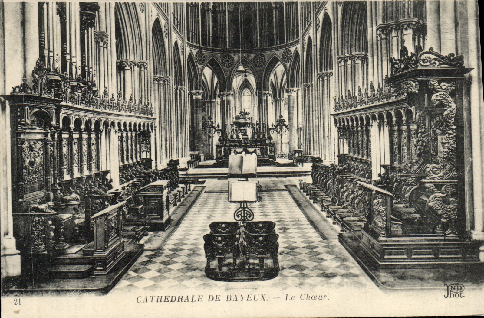 CPA Bayeux cathedrale le choeur