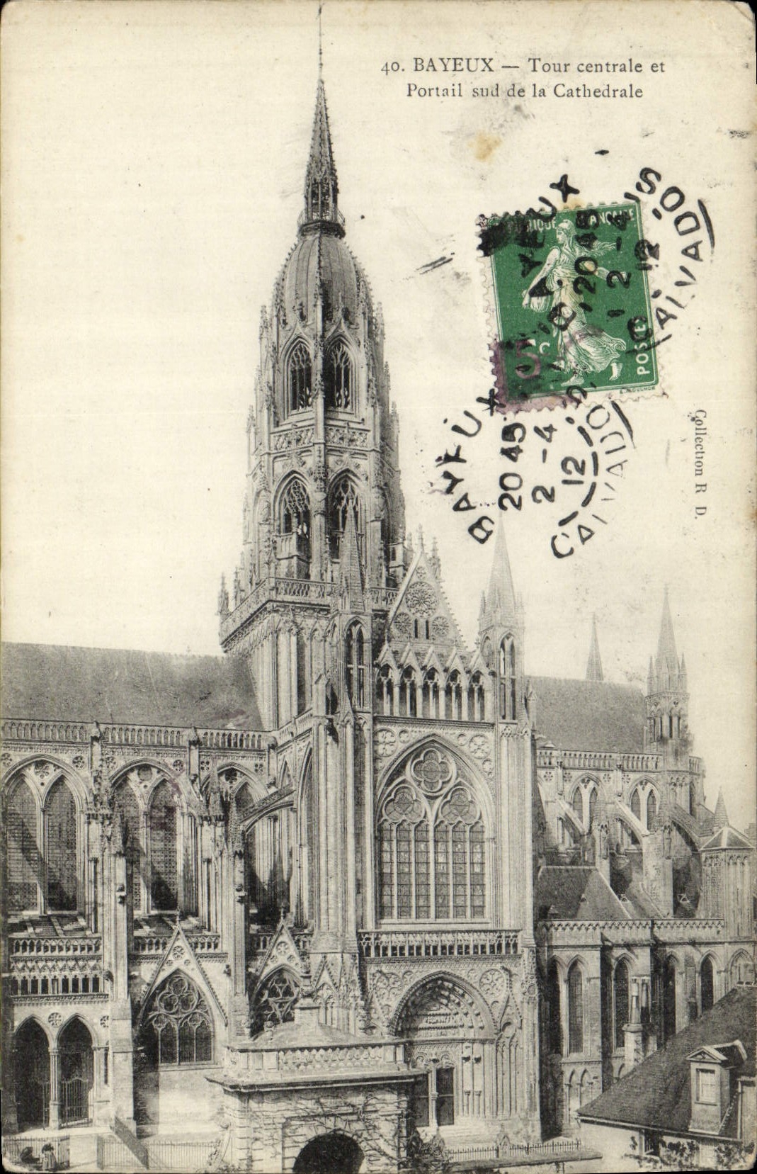 Puerta meridional de la torre central de Bayeux de la POSTAL de la VENDIMIA de la catedral