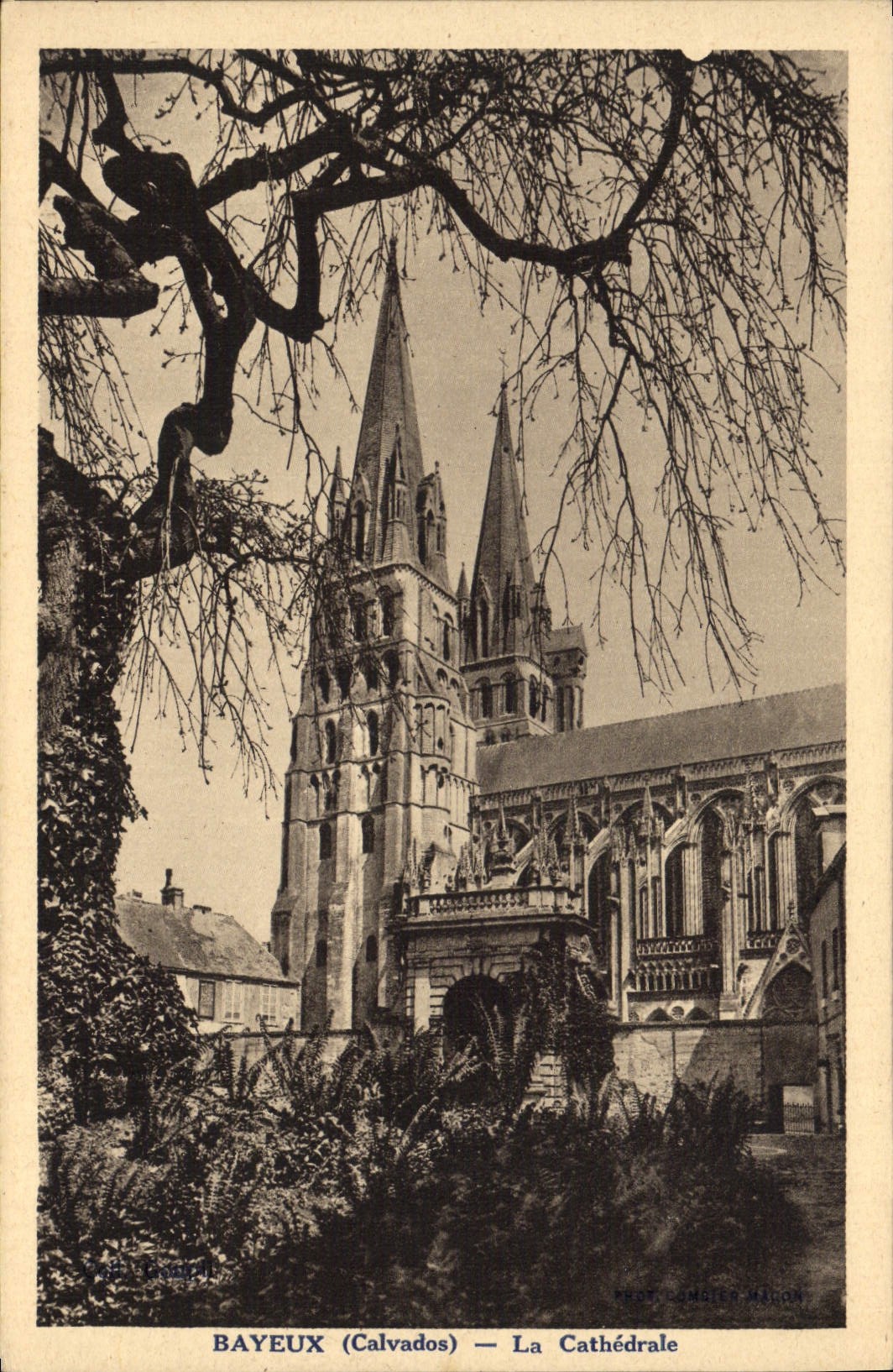 CPA Bayeux La Cathedrale