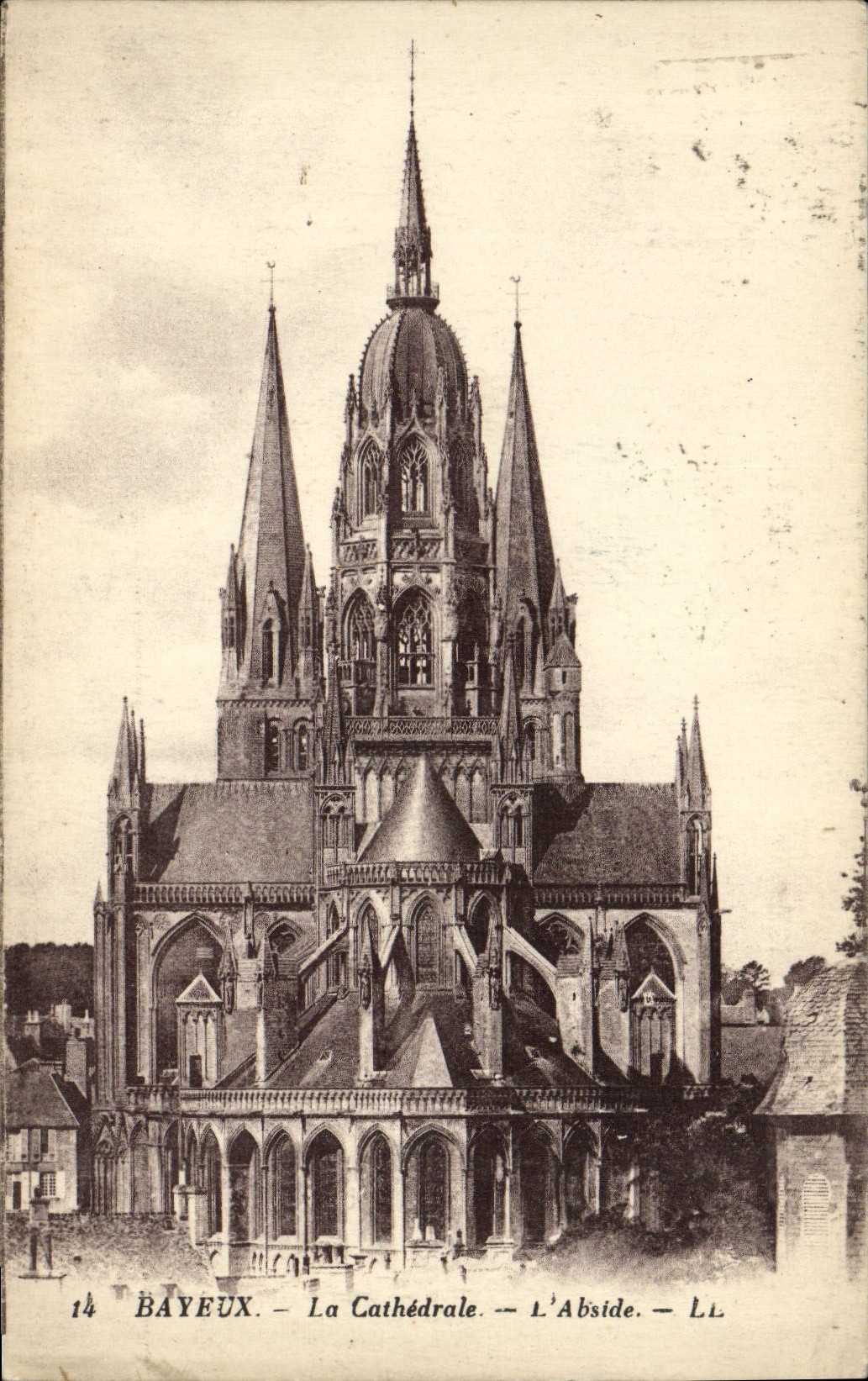 CPA Bayeux La Cathedrale L'abside