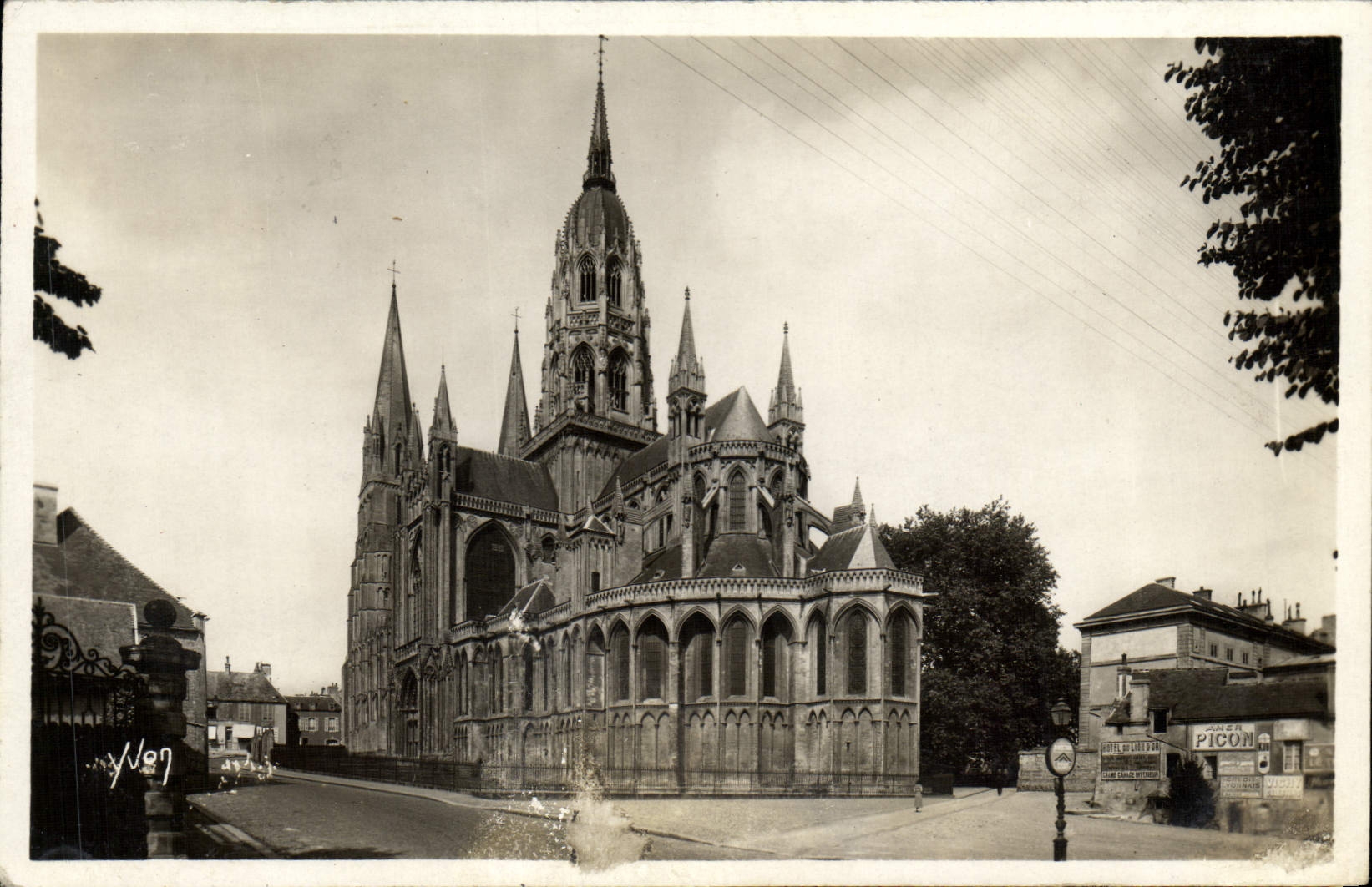 CPA Bayeux La Cathedrale