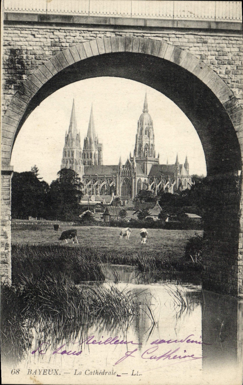 CPA Bayeux La cathedrale